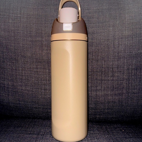 Owala Water Bottle - Picture 2 of 2